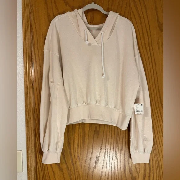Free People Movement Playbook Cream Cropped Hoodie - NWT - Size M - Picture 2 of 11
